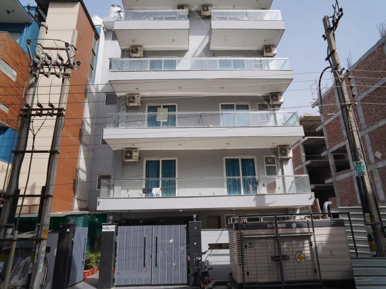 Akshay Dream Stay Gurgaon Exterior photo